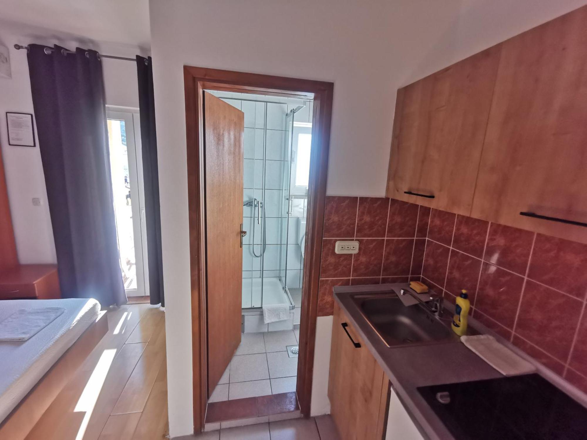 Apartmani Lezenic M Neum Zewnętrze zdjęcie